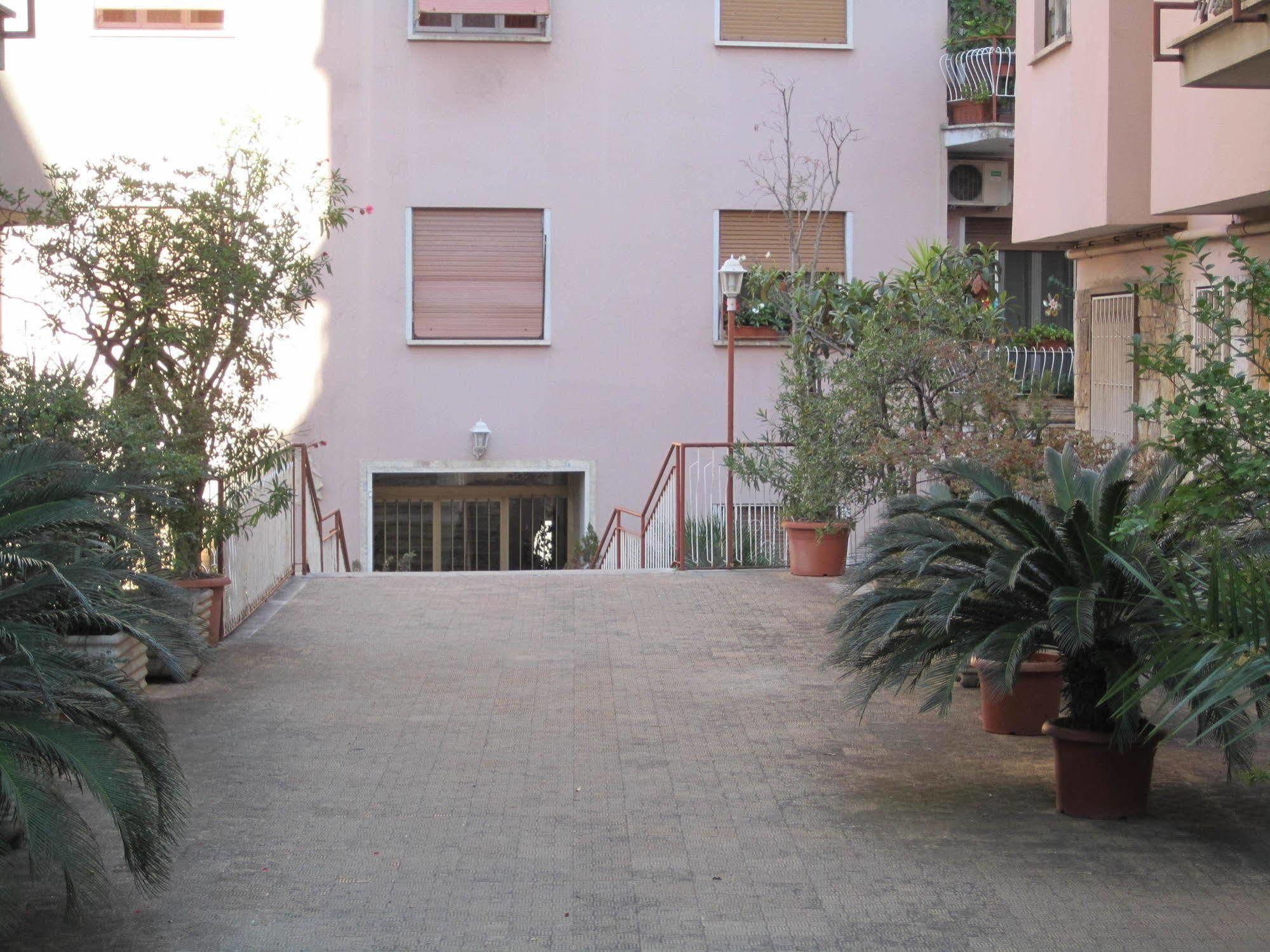 Bed and Breakfast Le Cupole à Rome Extérieur photo